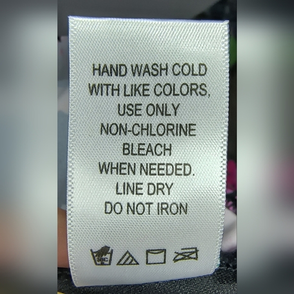 Beach Belle Women's Plus Vibrant Floral Tankini Vacation Swimming Top, 20, NWT - Picture 11 of 12